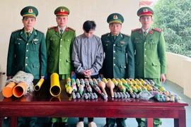 Bắt giữ đối tượng chế tạo trái phép pháo nổ ở Hà Tĩnh