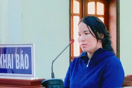 Đến nhà chị chồng chơi, "tiện tay" trộm tiền, vàng để tiêu xài