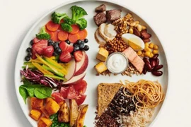 Giữ gìn sức khỏe tuổi xế chiều từ bữa ăn mỗi ngày