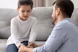 Giải pháp giúp trẻ bớt lệ thuộc vào cha mẹ