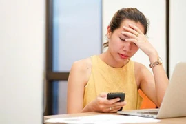 Dấu hiệu nhận biết thiếu máu não ở dân văn phòng