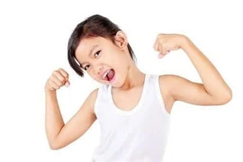 Trẻ ăn đủ vẫn còi xương, bố mẹ cần tránh những sai lầm này