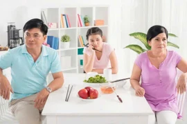 'Ngôi nhà im lặng' khiến tuổi thơ trẻ âm thầm tổn thương