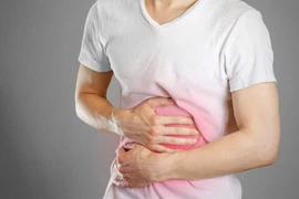 Người viêm loét dạ dày cần tránh ngay những thói quen này