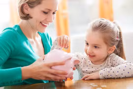 Cha mẹ nên dạy con tiết kiệm từ việc nhỏ