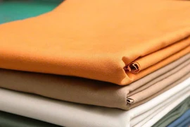 Cẩn thận chất gây hại trong quần áo