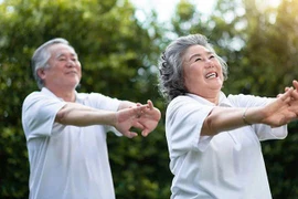 Về già, thứ quý nhất chính là những mối quan hệ bạn bè