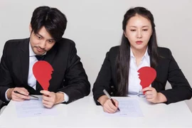Áp lực cuộc sống khiến hôn nhân của giới trẻ dễ đổ vỡ 