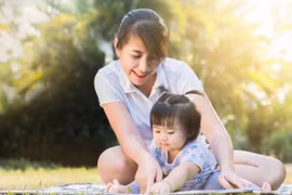 Mẹ đơn thân, tự chủ nhưng không đơn độc