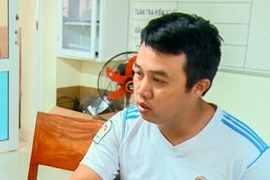 Bắt kẻ chuyên trộm tài sản của người đi tắm biển Nha Trang