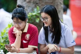 TP HCM đề xuất cấm học sinh dùng điện thoại ở trường