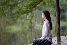 Cẩn trọng với trào lưu tự chữa lành trên mạng xã hội