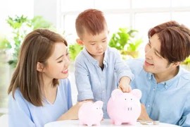 Có nên công khai thu nhập trong gia đình?