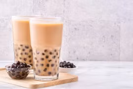 Rủi ro sức khỏe với thói quen ăn vặt, uống trà sữa