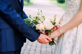 Tình yêu có còn là nền tảng của hôn nhân hiện đại?