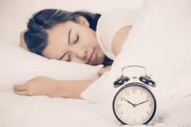 7 ngày ngủ sớm, cơ thể thay đổi bất ngờ