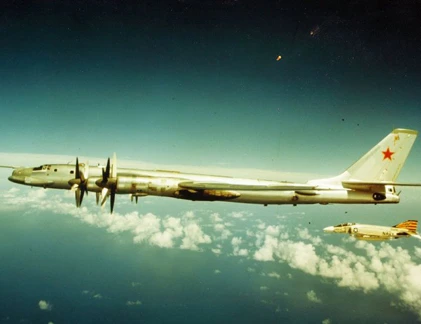 Chùm ảnh: Máy bay Xô - Mỹ thời Chiến tranh Lạnh
