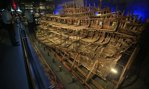 Cận cảnh xác tàu chiến Mary Rose của Hải quân Anh 