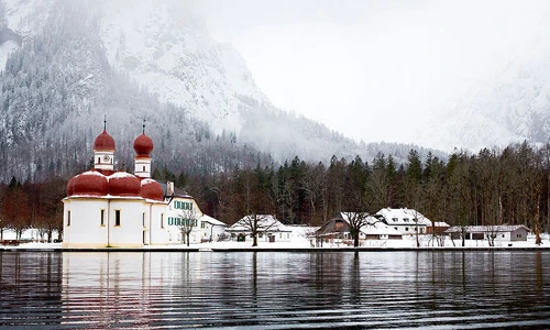 Mê mẩn 10 công trình tôn giáo đẹp nhất thế giới