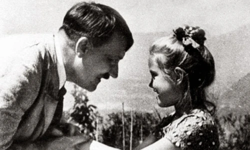 Những bức ảnh độc về trùm phát xít Hitler (2)