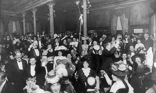 Ảnh hiếm: Dân Mỹ hân hoan đón năm mới 1876 - 1943 