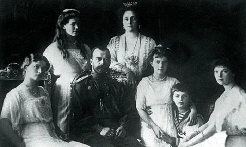 Vì sao hoàng tộc Romanov thời Sa hoàng Nga chết trong bi thảm?