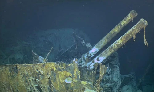 Cận cảnh tàu đắm thời CTTG 2 được phát hiện sau 77 năm