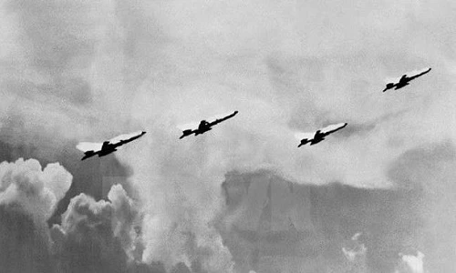 Hà Nội 12 ngày đêm và những hình ảnh không bao giờ quên