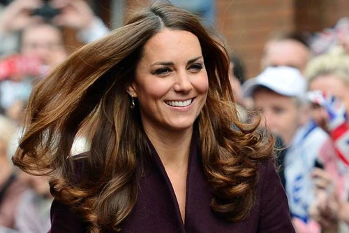 Bí quyết chăm sắc đẹp hoàn hảo của công nương Kate Middleton