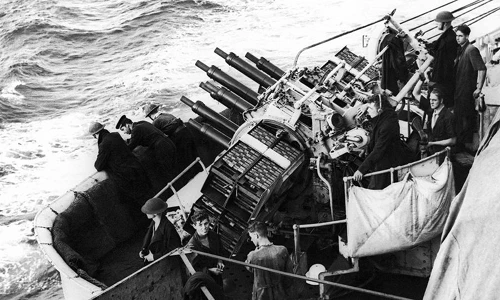 Top ảnh kinh điển về Chiến tranh thế giới 2 của AP