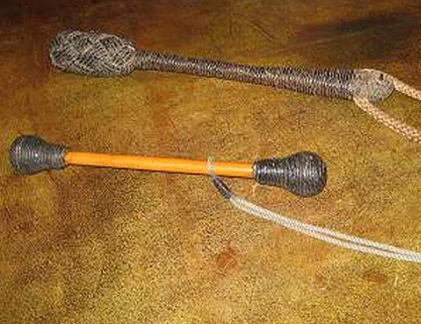 10 loại vũ khí khác thường thời xưa