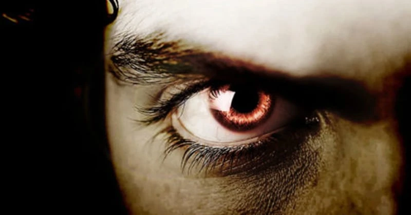 Kinh hoàng lời nguyền “mắt quỷ” ám ảnh nhất mọi thời đại