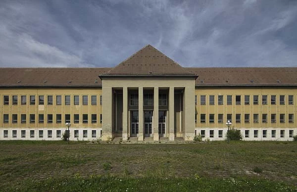 Khám phá công trình vang bóng một thời của Hitler 