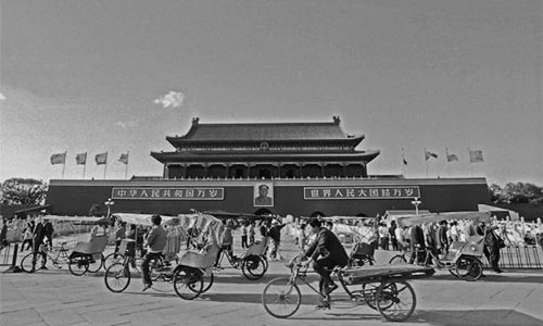 Ngắm diện mạo Tử Cấm Thành những năm 1990