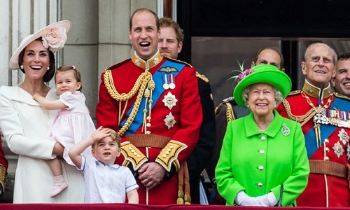 Hé lộ những quy tắc bất di bất dịch trong Hoàng gia Anh