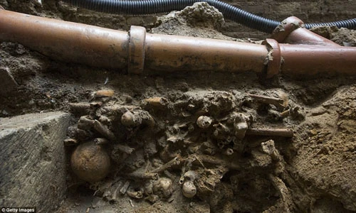 Bí ẩn 50 bộ hài cốt có từ thế kỷ 11