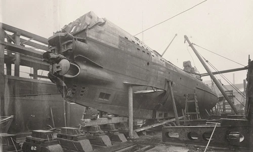 Bên trong tàu ngầm U-boat bị đánh chìm hồi CTTG 1