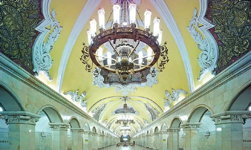 Vẻ đẹp cổ tích của những cung điện dưới lòng đất Moscow