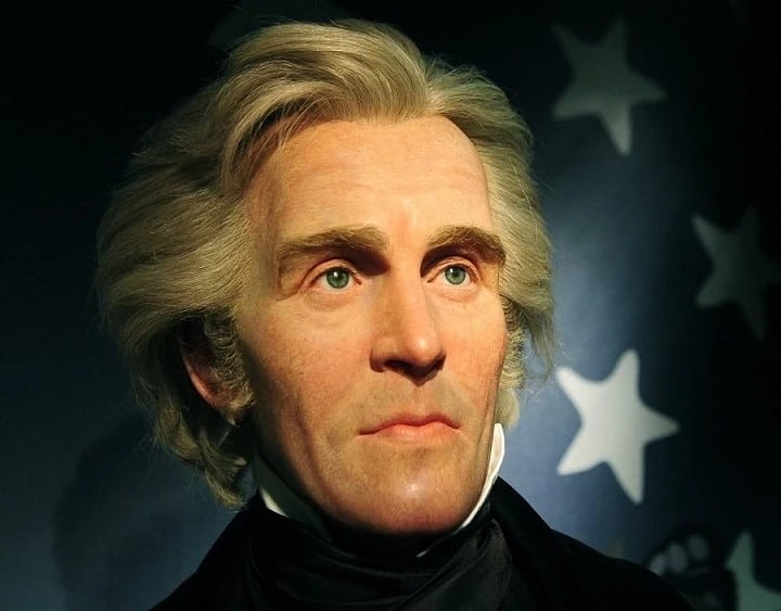 Lạ kỳ vị Tổng thống tuổi Hợi chưa từng tốt nghiệp đại học