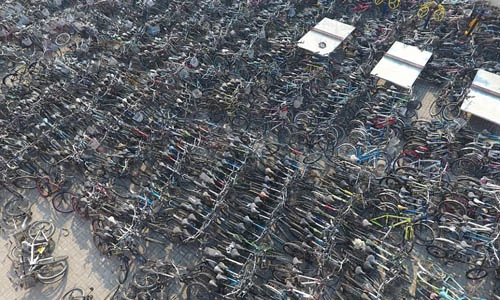 Cảnh tượng khó tin tại “nghĩa địa” xe đạp khổng lồ Trung Quốc