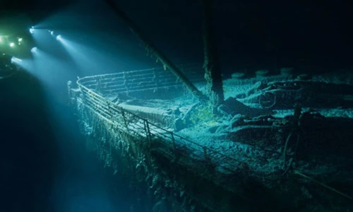Loạt ảnh lần đầu tiên phát hiện tàu đắm Titanic năm 1985