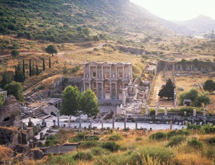 Khám phá thư viện lớn thứ 3 thế giới cổ đại