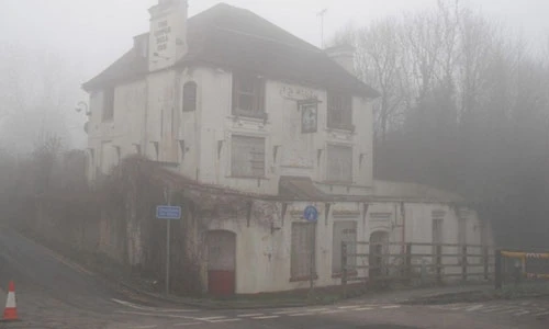 7 con đường bị ma ám ghê rợn nhất hành tinh