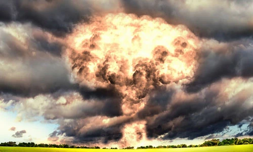 Những vũ khí góp phần thay đổi bánh xe lịch sử