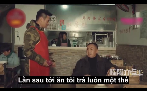 Đại ca giả nghèo đi ăn bị chủ quán đòi tiền và cái kết