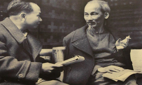 Hình ảnh tư liệu về đồng chí Trường Chinh-Tổng Bí thư của “Đổi mới”