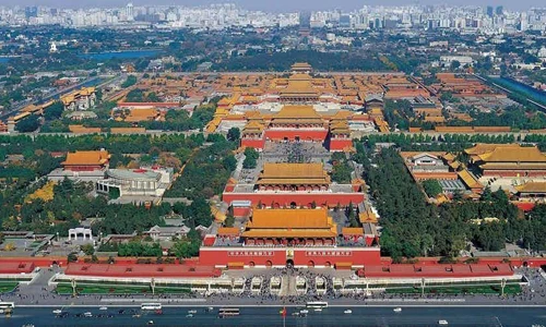 Ngỡ ngàng vẻ đẹp 8 cung điện nổi tiếng nhất thế giới