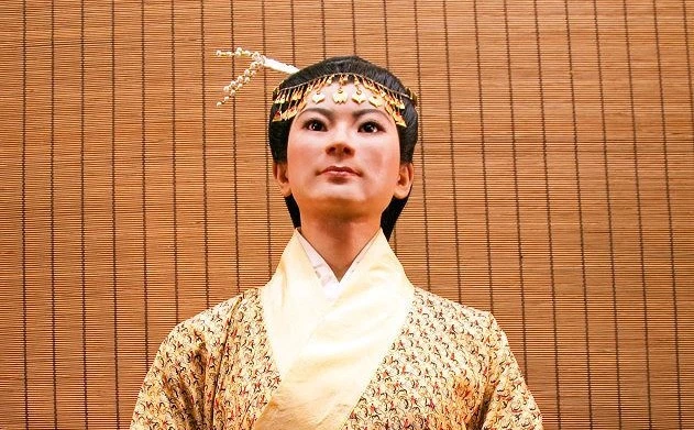 Bật nắp quan tài, choáng váng nhan sắc mỹ nhân 2.000 năm tuổi