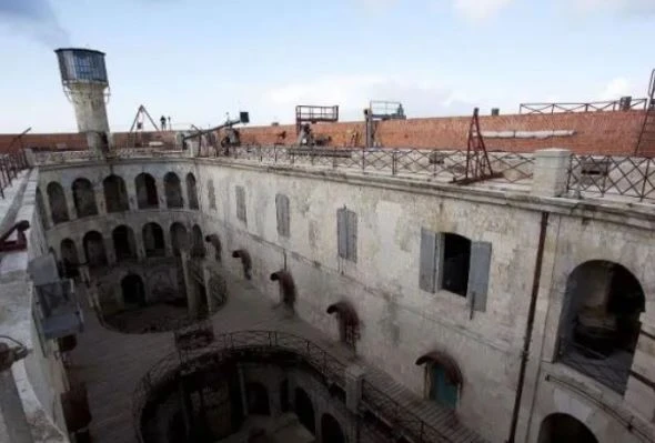 Nhà tù thoải mái nhất thế giới, không cai ngục, tự do như đi nghỉ