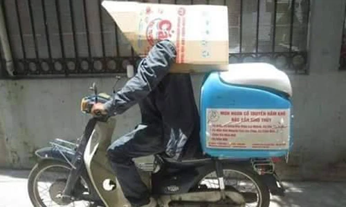 Cách chống nóng 1-0-2 của người Hà Nội ngày nắng gần 40 độ